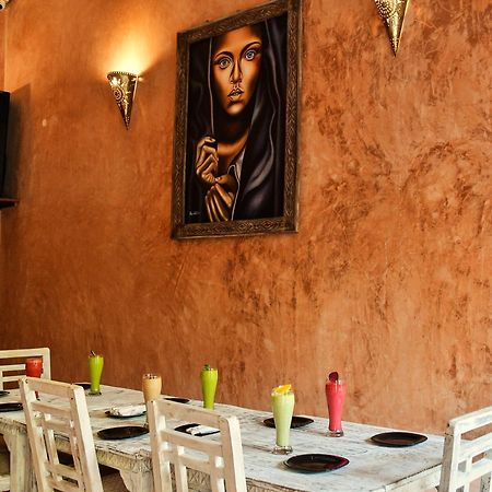 Tulia Old Town Hostel Mombasa Exterior photo