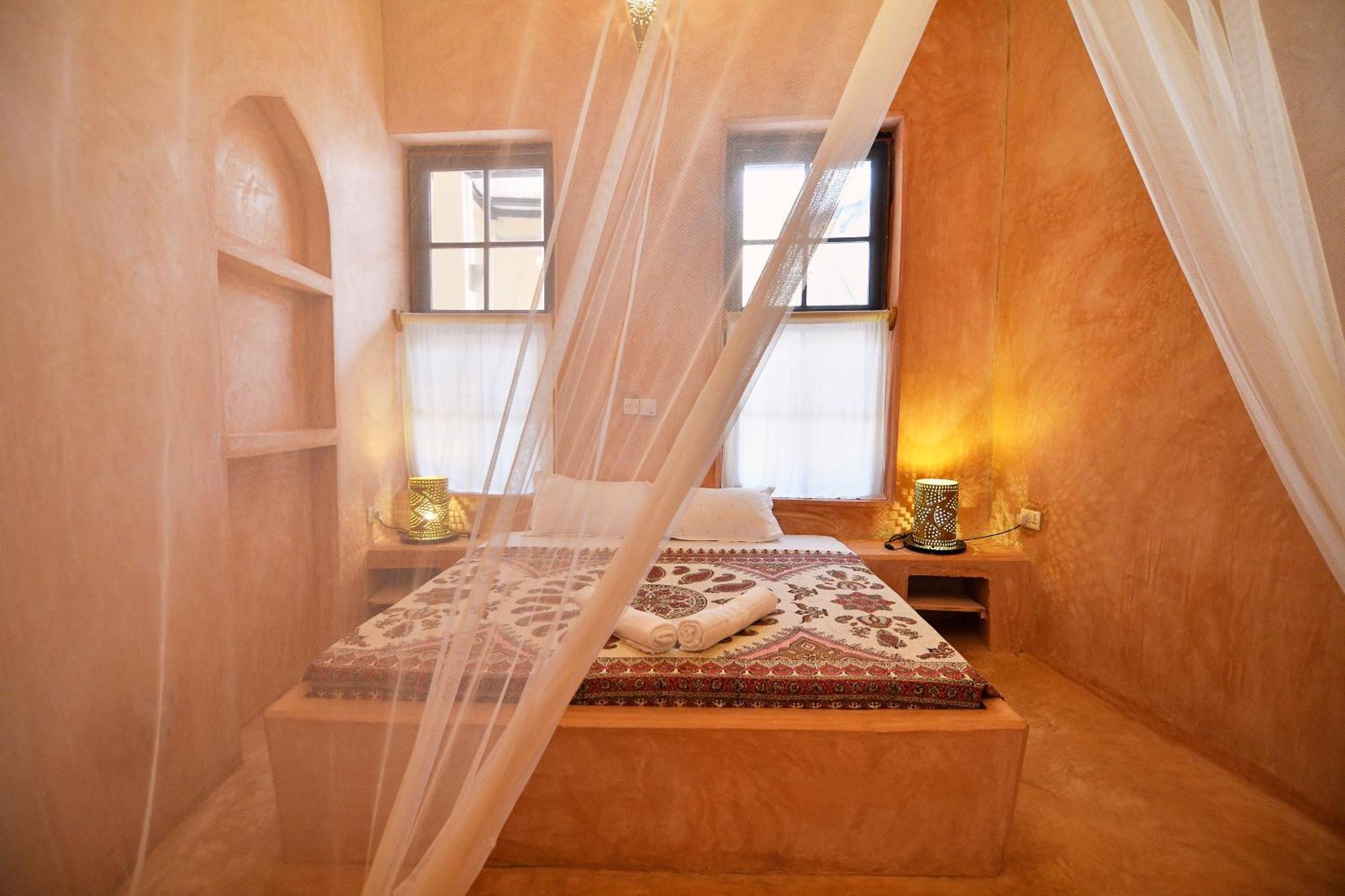 Tulia Old Town Hostel Mombasa Exterior photo
