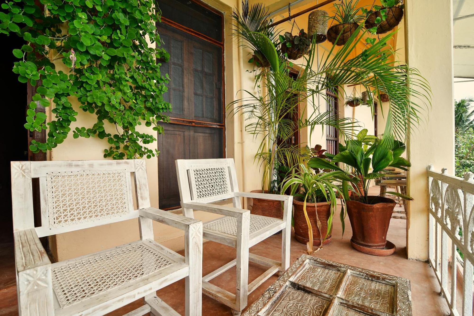 Tulia Old Town Hostel Mombasa Exterior photo